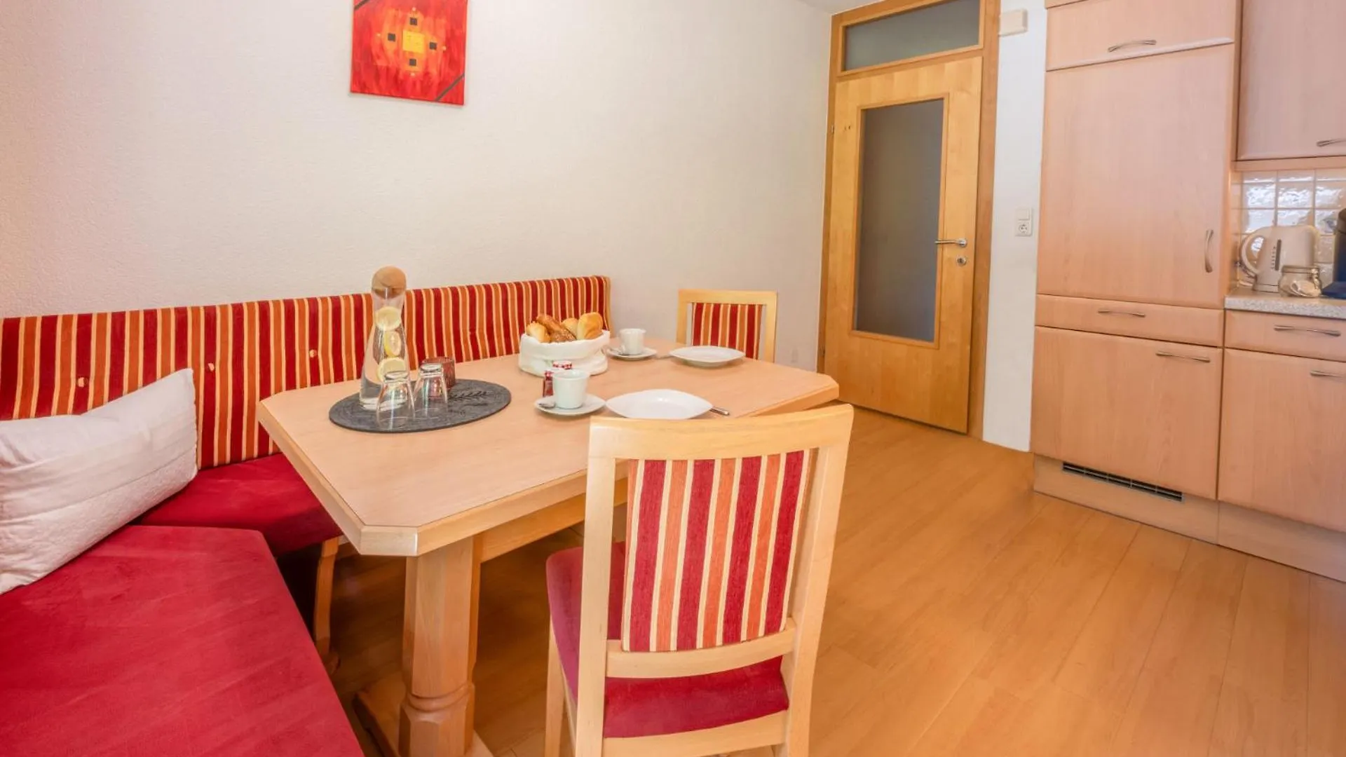 Hotel Haus Waldhof Ischgl 0*,  Österreich